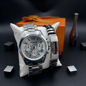 Luxury Couple <strong>Watches</strong> Alloy Case Stainless Steel Band 40mm Quartz Glass Waterproof <strong>Fashion</strong> Trendy Unisex <strong>Watch</strong> + Bracelet <strong>Set</strong> - Product Image 2