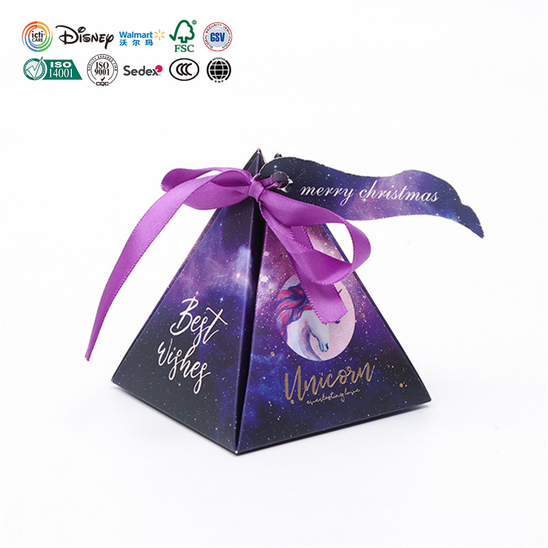 Nouvel An Noël Fête De Mariage Papier Petite Pyramide Bonbons Au Chocolat Boîte Cadeau Pour Les Clients