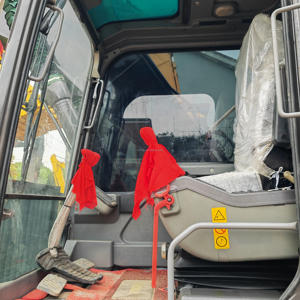 Pelle sur chenilles VOLVO 210 d'occasion, équipement lourd hydraulique de 20 tonnes, pelle Volvo d'occasion bien entretenue pour la construction - Product Image 6