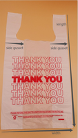 Sac à provisions personnalisé blanc avec Logo imprimé, T-Shirt de remerciement en plastique avec poignée de gilet