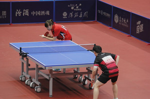 Movable Indoor <strong>Table</strong> Tennis <strong>Table</strong>, Foldable Standard PingPong <strong>Table</strong> with Wheels - Product Image 5