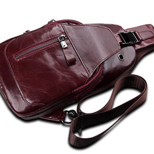 Bolso Bandolera de Cuero de Primera Capa para Hombre, Estilo Casual de Negocios, para Pecho y Hombro, Venta al Por Mayor - Product Image 2