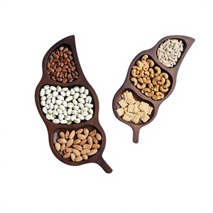 Ensemble de 2 assiettes à fruits secs en bois, faites à la main, taille et forme personnalisées, assiette à dattes, au prix le plus bas - Product Image 1