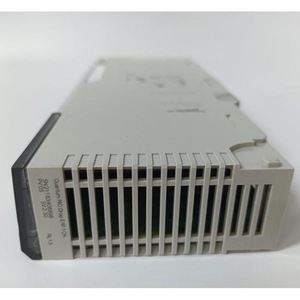 Processeur CPU Modicon 140CPU11302 Blanc Contrôleur PLC Standard - Product Image 1