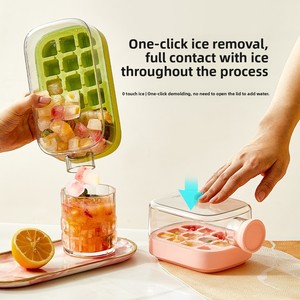 แม่พิมพ์น้ำแข็งพร้อมฝาปิด เกรดอาหาร แช่แข็งเร็ว ง่ายต่อการปล่อยน้ำแข็ง ขวดน้ำแข็งสองแบบในหนึ่งเดียว พร้อมหลอดดูด 2 in 1 - Product Image 1