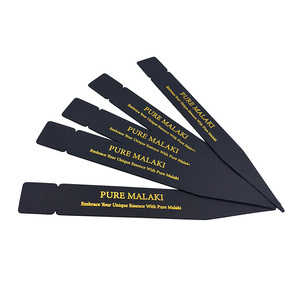 Tiras <span class=keywords><strong>de</strong></span> papel perfumado <span class=keywords><strong>de</strong></span> lujo personalizadas con logo estampado en caliente con lámina <span class=keywords><strong>de</strong></span> oro para probadores <span class=keywords><strong>de</strong></span> perfume - Product Image 3