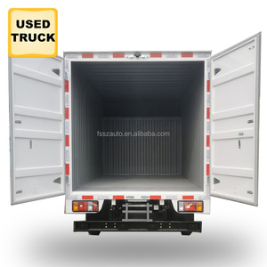 Camión Ligero ISUZU 100P 130P de Doble Cabina, Diésel, Volante a la Izquierda, Tracción 4x2, Emisión Euro 5, Logística 1-10t - Product Image 3