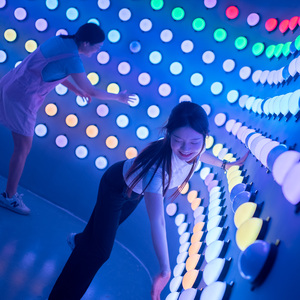 Juegos Activos con Luces LED Push Pop para Fiestas, Salas de <span class=keywords><strong>Escape</strong></span> y Entretenimiento en Equipo - Product Image 4
