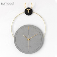 Horloge murale en métal tendance, créative, sur mesure, en forme de cerf, décoration moderne, minimaliste, Art moderne