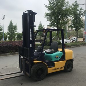 Chariot élévateur diesel HELI 3.5 tonnes 14e génération utilisé excellent état mât à 4 roues à deux étages garantie 2 ans machines de construction - Product Image 5