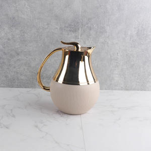 Bouteille d'eau de style moyen-oriental, Dubaï, arabe, couleur unie, motif vertical, thermos plaqué or, cafetière - Product Image 5