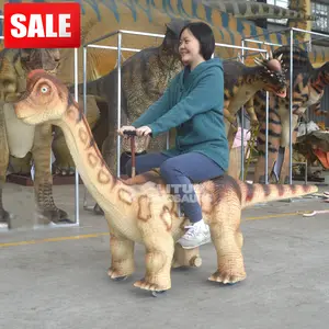 Passeio em Animatronic Dinossauro