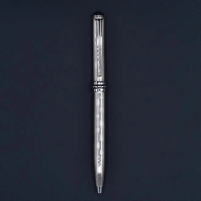 De acero inoxidable de la pluma de plata esterlina bolígrafo con buena superficie grabado