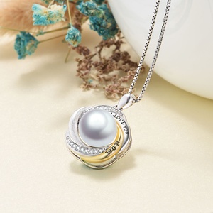 Collana pendente in argento Sterling 925 due toni incisa I Love youa mamma con perla bianca - Product Image 1