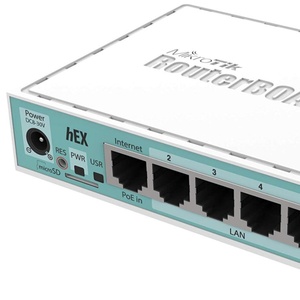 Routeur sans fil Mikrotik HEX RB750Gr3 WiFi 2.4G 5G avec cryptage WEP/WPA, prise en charge QoS, double bande, 2 antennes externes, 8 ports LAN (version US) - Product Image 6