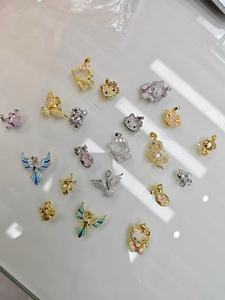 Pendentifs en laiton plaqué or avec motifs de poissons, d'étoiles de mer, de crabes et de coquillages, personnalisables, pour la création de bijoux DIY - Product Image 5