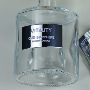 Flacon de parfum vide 2026 à prix compétitif avec étiquettes adhésives métalliques, étanche et écologique, estampage à chaud doré, formes personnalisées - Product Image 1