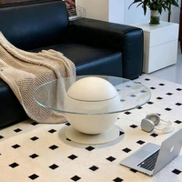 Table basse moderne en verre trempé avec pieds en boule de marbre pour le mobilier de salon
