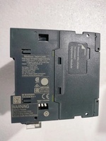 Controlador Lógico Programable (PLC) Gold Seller TM241C40R, 40 Puntos de E/S, Relés, Salida Mixta de Transistor, Nuevo y Original, Disponible