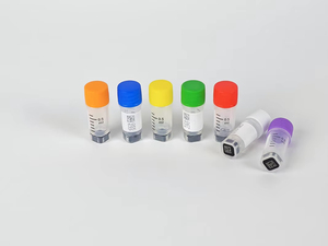 Amngent <span class=keywords><strong>2D</strong></span> lọ Đông lạnh phòng thí nghiệm tiêu hao 0.5ml PP lọ Đông lạnh vô trùng với mã vạch - Product Image 2