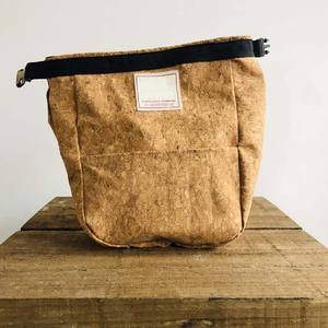 Sac à craie en liège naturel écologique personnalisé en usine pour l'escalade, seau à craie recyclé, grand sac d'escalade - Product Image 1