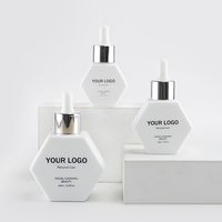 Flacon en verre opale hexagonal spécial de 60 ml, 30 ml, 15 ml avec col en aluminium et compte-gouttes pour sérum facial et huile essentielle, personnalisable avec logo