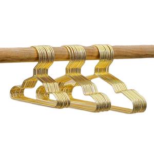 Perchas de ropa para mascotas Color dorado Mini percha Percha de ropa de metal para Teddy Dog Cat Puppet Doll Pet Store - Product Image 1