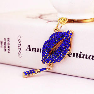 Llavero Creativo Vintage de Moda con Pedrería, Diseño de Labios Rojos, Ligero, de Aleación de Zinc, para Accesorios de Bolsos de Mujer - Product Image 5