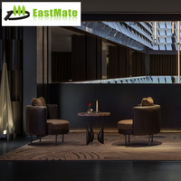 Ensemble de canapés en tissu trois places de luxe moderne avec structure en bois massif pour hall d'hôtel et espaces publics, taille et couleur personnalisables, durable