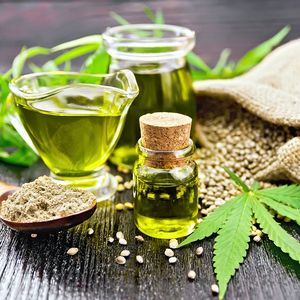 Органическое масло семян конопли ETRUN ALISA, экстра-класс, холодного отжима, премиум-качество, для ухода за волосами, телом, лицом и кожей — под собственной торговой маркой - Product Image 6