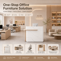 Comptoir de réception compact moderne sur mesure avec finition bois clair, petit bureau d'accueil, comptoir de caisse pour salon de beauté, mini-boutique, bureau
