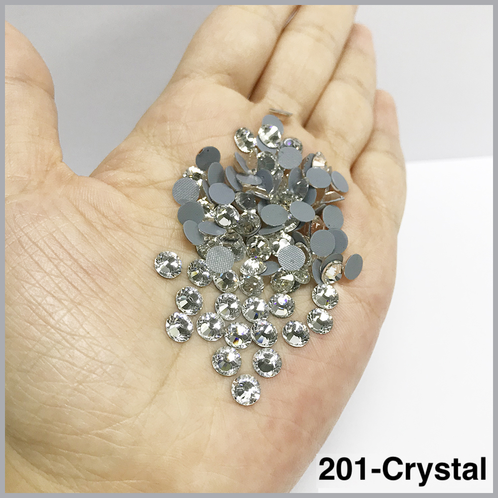 201-คริสตัล