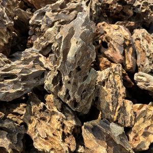 La pierre naturelle d'écorce de pin, la pierre de dragon vert et la pierre de nid d'abeille conviennent au paysage d'<span class=keywords><strong>aquarium</strong></span> et à la décoration d'<span class=keywords><strong>aquarium</strong></span> - Product Image 4