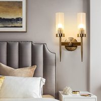 Applique murale moderne minimaliste en cristal avec support en laiton E14 et abat-jour en verre, décoration élégante pour votre chambre à coucher et votre salon