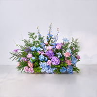 Vente en gros d'arrangement floral artificiel bleu blanc élégant centre de table de mariage décor de colonne douche nuptiale