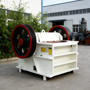 <span class=keywords><strong>Concasseur</strong></span> Symons d'occasion, modèle 200 Large Metallurgy <span class=keywords><strong>Mb</strong></span> Pto Single World Coal, pour le concassage de charbon et de quartz, avec fonction Powerscreen - Product Image 4