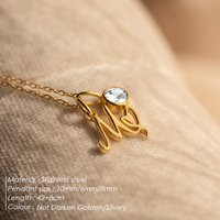 Collier EManco avec chaîne en forme de cœur et lettre, chaîne en câble, couleur or, élégant, tendance, cadeau de bijoux délicat pour les fêtes et les anniversaires