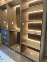 Armoire de chambre moderne avec dressing intégré, rangement multi-niveaux, 5+ tiroirs, autoportante, en bois écologique et panneaux de mélamine