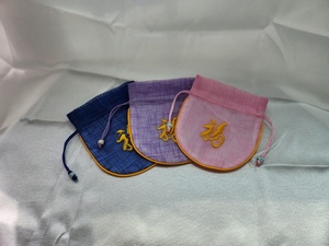 Pochette de luxe ronde pour cadeaux de fête, souvenir, avec un design coréen traditionnel, légère - Product Image 1
