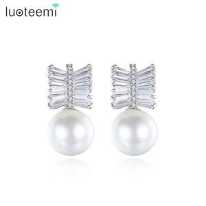 LUOTEEMI Teemi مجوهرات مصنع العلامة التجارية AAA + قطعة أكسيد الزركونيوم البحر قذيفة اللؤلؤ النساء الزفاف مجوهرات أنيقة أقراط - Product Image 1