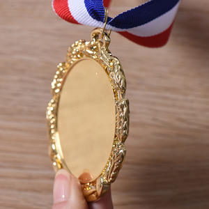 2022ฟุตบอลถ้วยโรงงานที่กำหนดเองว่างเปล่าริบบิ้นเหรียญกีฬาราคาถูกเหรียญน่าอัศจรรย์เหรียญกีฬาที่กำหนดเองและถ้วยรางวัล - Product Image 5