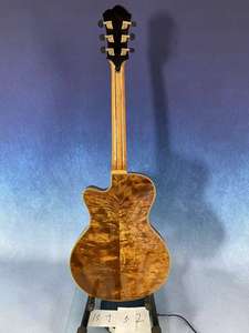 <span class=keywords><strong>Chitarra</strong></span> Acustica Personalizzabile Yunzhi YZA25 <span class=keywords><strong>Jazz</strong></span> Archtop Cassa Vuota in Acero Massello, Top in Abete, Finitura Lucida, Tastiera in Ebano - Product Image 2