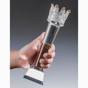 Premio de trofeo en forma de corona de cristal de lujo hecho a medida con grabado gratuito Trofeo de corona de oro de gama alta para premios <span class=keywords><strong>VIP</strong></span> y corporativos - Product Image 6