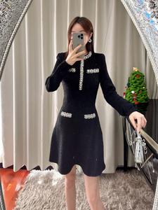 Mode hivernale Vêtements pour femmes Robes Nouveau classique <span class=keywords><strong>Robe</strong></span> en tricot à paillettes avec col en diamant <span class=keywords><strong>noir</strong></span> <span class=keywords><strong>Robe</strong></span> <span class=keywords><strong>pull</strong></span> à manches longues - Product Image 2