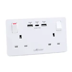 Chrome/White Color 250V 2 Gang 13 Amp 3 Pin UK Britain Double USB Switch Wall Outlets Socket With 2USBA+USBC Quick Charger 3.6A