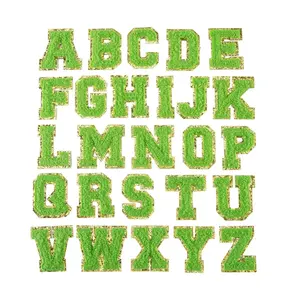 26 Buchstaben Handtuch-Patches Stoff-Aufkleber DIY Schuhtaschen Kleidung-Zubehör Stickerei Selbstklebende Chenille-Buchstaben-Patches