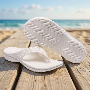 Taiwan a fabriqué des pantoufles de plage durables OEM ODM pour hommes - Product Image 1