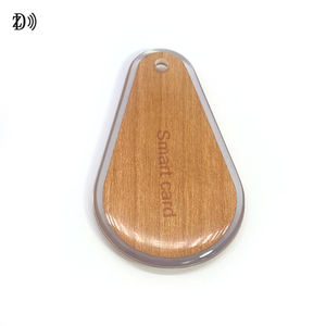 वाटरप्रूफ कस्टम प्रोग्राम 13.56mhz RFid लकड़ी की कुंजी श्रृंखला एपॉक्सी लकड़ी कीफोब कीचेन - Product Image 2