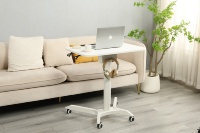 Bureau d'ordinateur portable ADA réglable en hauteur, pliable, minimaliste, avec commande pneumatique et 4 roulettes verrouillables pour la maison, le bureau et la chambre