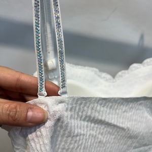 Débardeur court élégant à fines bretelles et rembourré pour <span class=keywords><strong>femme</strong></span>, à porter seul ou en sous-vêtement - Product Image 3